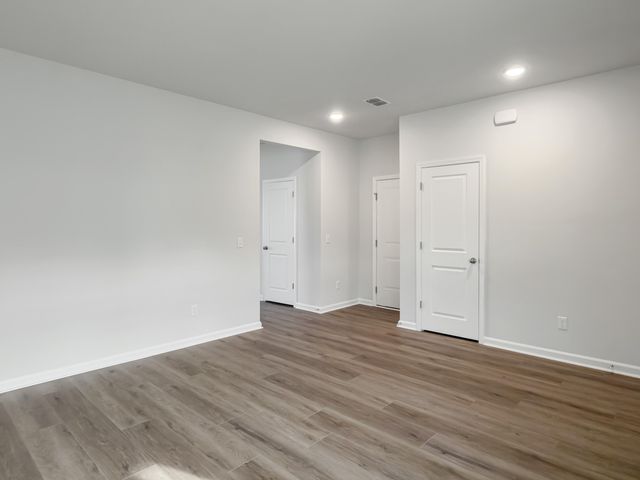 725 Meadowbrook Lane, Summerville, SC 29486