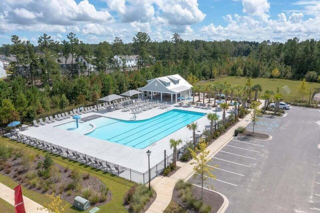725 Meadowbrook Lane, Summerville, SC 29486