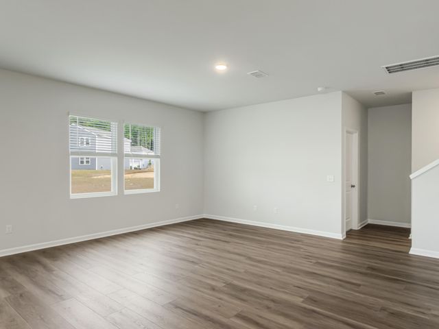 725 Meadowbrook Lane, Summerville, SC 29486