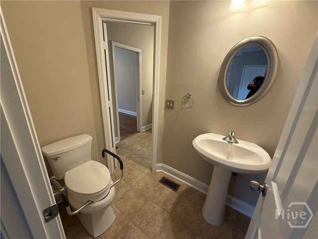 122 Vining Way, Richmond Hill, GA 31324