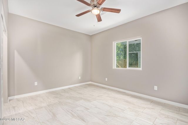 1304 S 5th Avenue, Tucson, AZ 85713