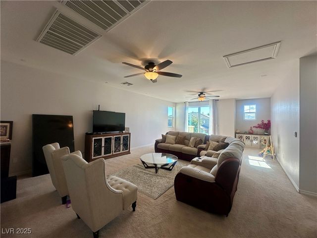 4132 Falcons Flight Avenue, North Las Vegas, NV 89084