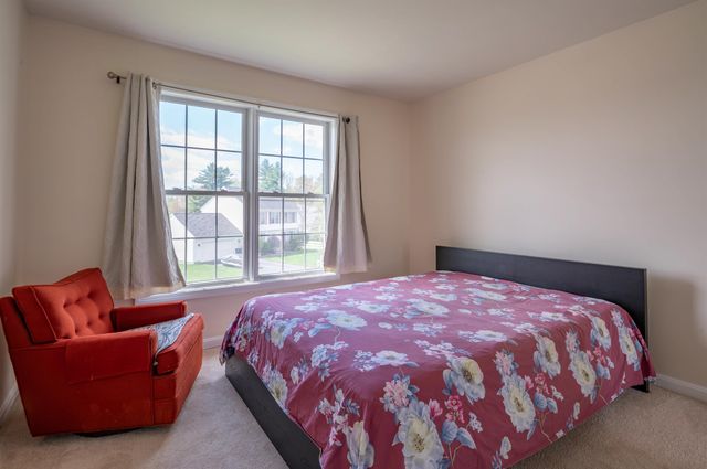 23 Normandy Way, Nashua, NH 03063