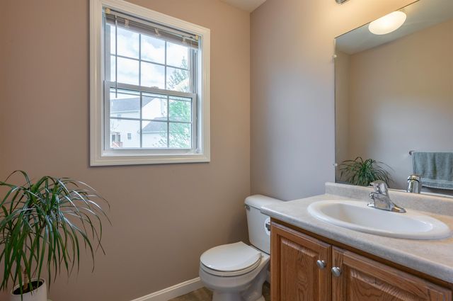 23 Normandy Way, Nashua, NH 03063