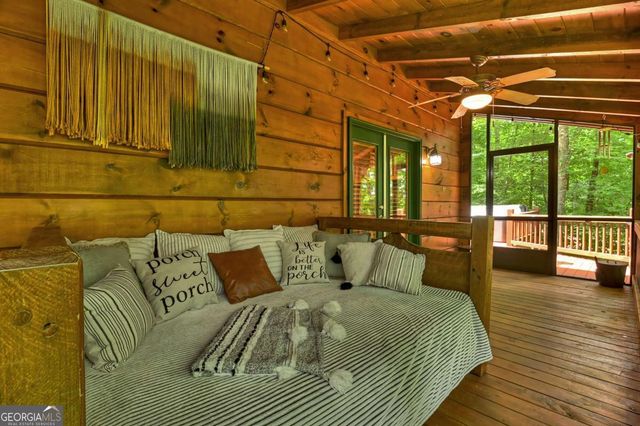 316 Pigeon Creek Road, Blue Ridge, GA 30513