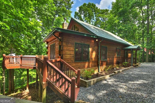 316 Pigeon Creek Road, Blue Ridge, GA 30513
