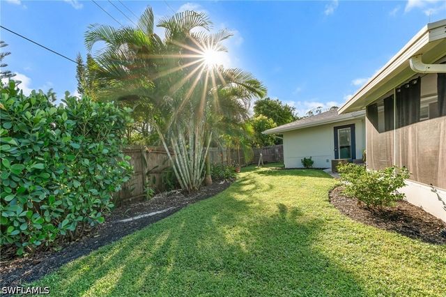 9792 Tonya CT, Bonita Springs, FL 34135