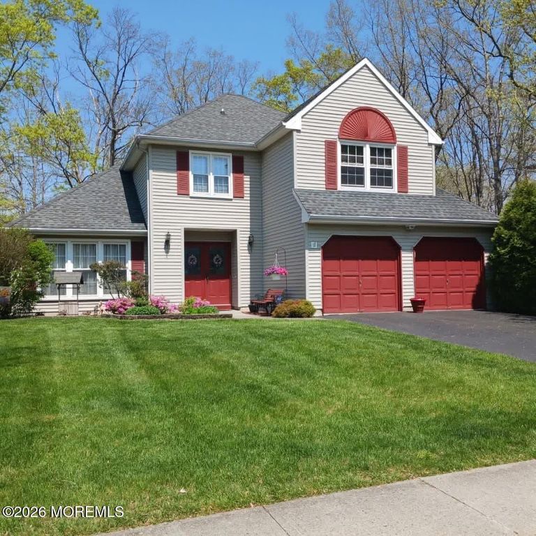 211 Down Hill Run, Toms River, NJ 08755
