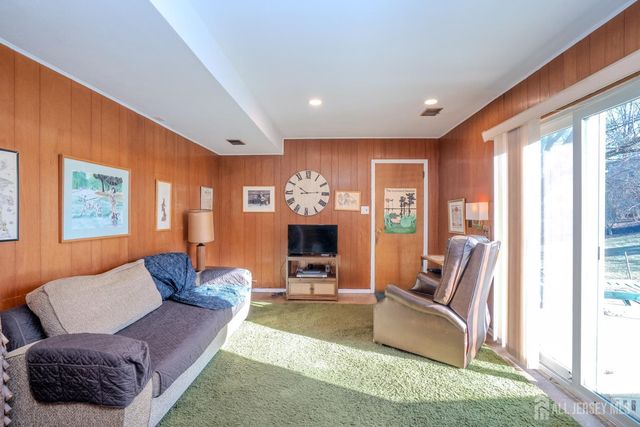 15 Newkirk Road, Franklin Twsp, NJ 08873