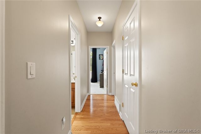 3104 Island Court, Jeffersonville, IN 47130