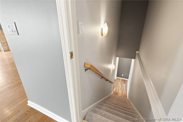 3104 Island Court, Jeffersonville, IN 47130