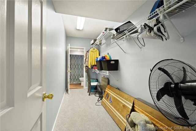 3104 Island Court, Jeffersonville, IN 47130