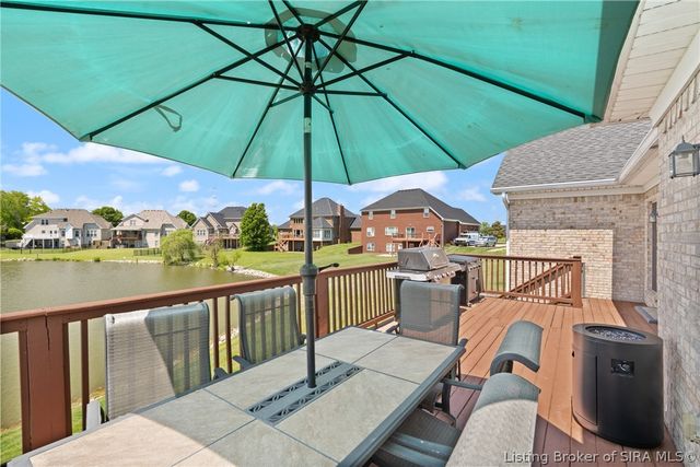 3104 Island Court, Jeffersonville, IN 47130