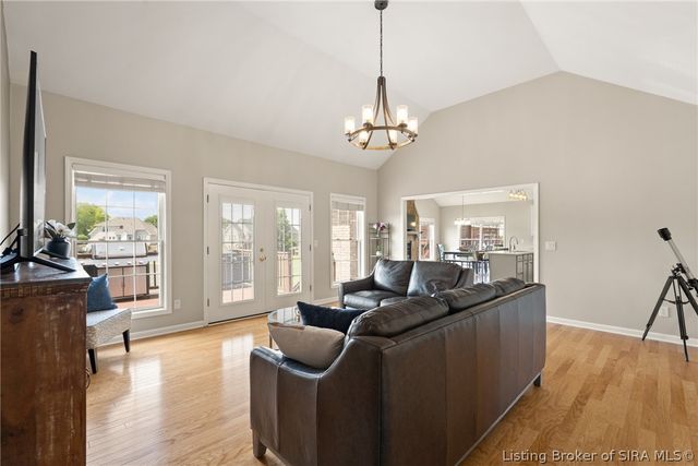 3104 Island Court, Jeffersonville, IN 47130