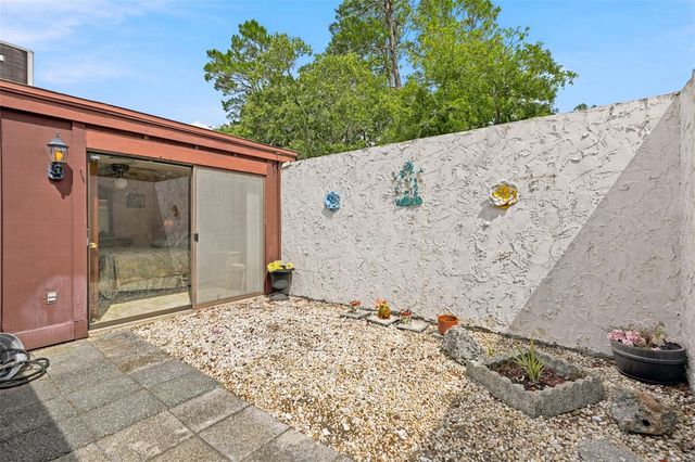 7835 FOX DEN ROW, Hudson, FL 34667