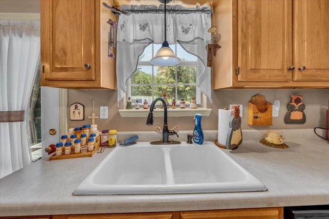 2774 Shelbyville Road, Mcminnville, TN 37110