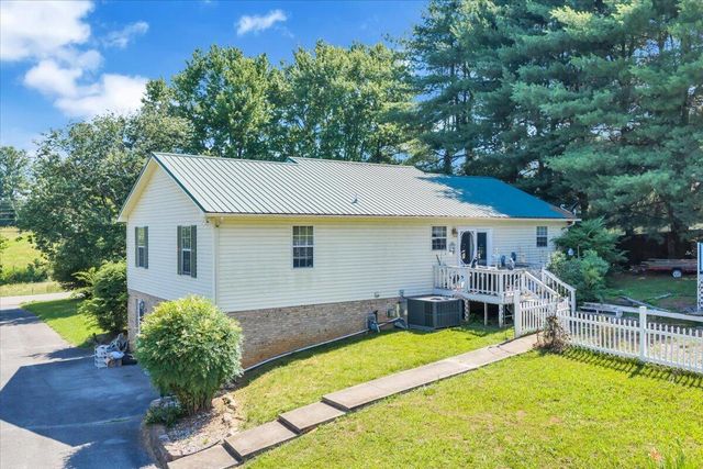 2774 Shelbyville Road, Mcminnville, TN 37110