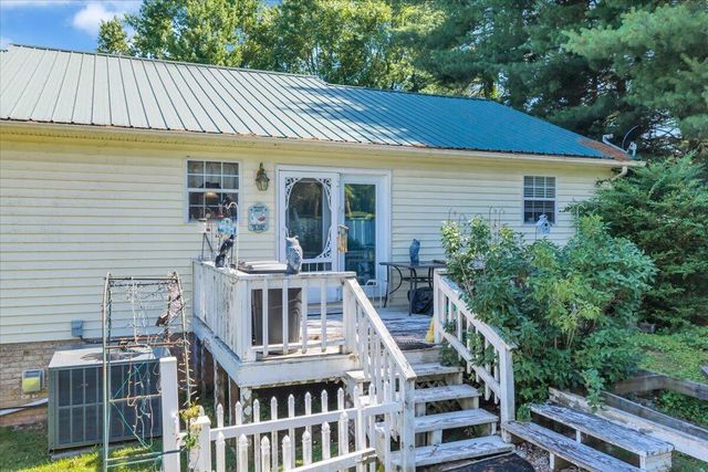 2774 Shelbyville Road, Mcminnville, TN 37110