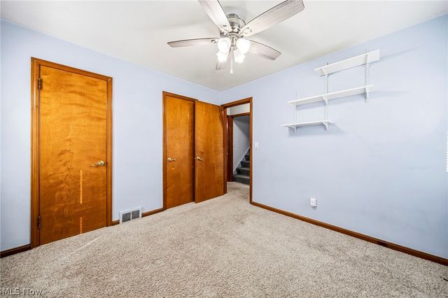 285 E 327th, Willowick, OH 44095