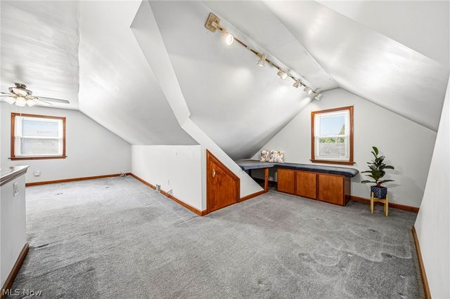 285 E 327th, Willowick, OH 44095