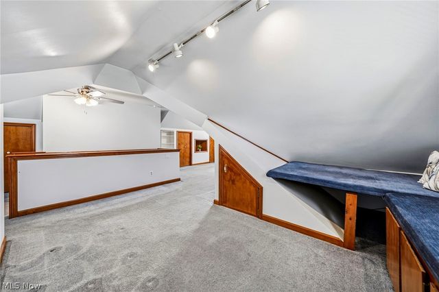 285 E 327th, Willowick, OH 44095
