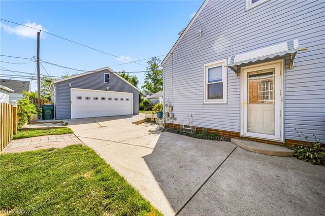 285 E 327th, Willowick, OH 44095