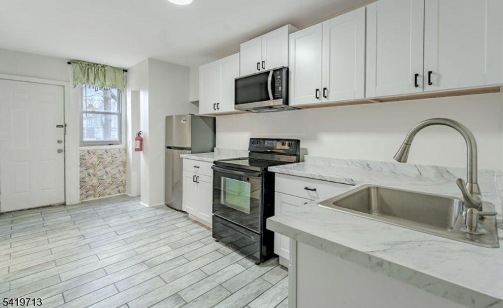50 Eaton Pl, East Orange City, NJ 07017 — photo 3