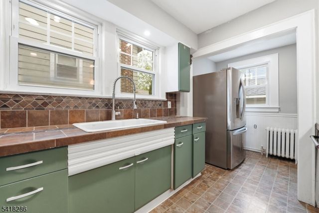 219 Overlook Ave, Belleville Twp., NJ 07109