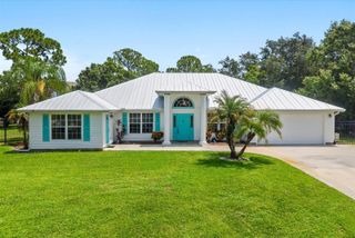 1799 SE BLOCKTON Avenue, Port St. Lucie, FL 34952