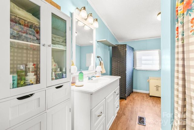 1426 John Lutz Circle, Lincolnton, NC 28092