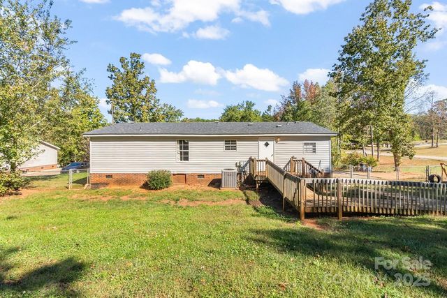 1426 John Lutz Circle, Lincolnton, NC 28092