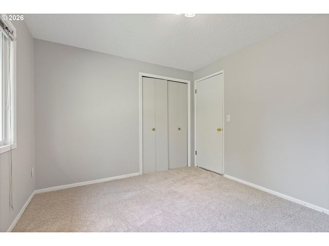 4611 Se LA COUR Ct, Milwaukie, OR 97267