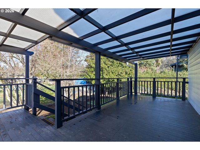 4611 Se LA COUR Ct, Milwaukie, OR 97267