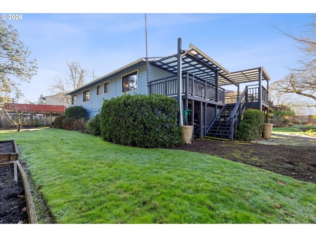 4611 Se LA COUR Ct, Milwaukie, OR 97267