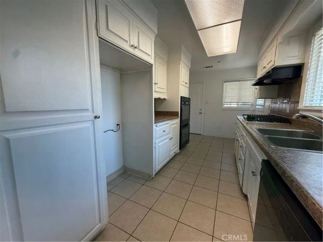 8005 Garfield Street, Riverside, CA 92504