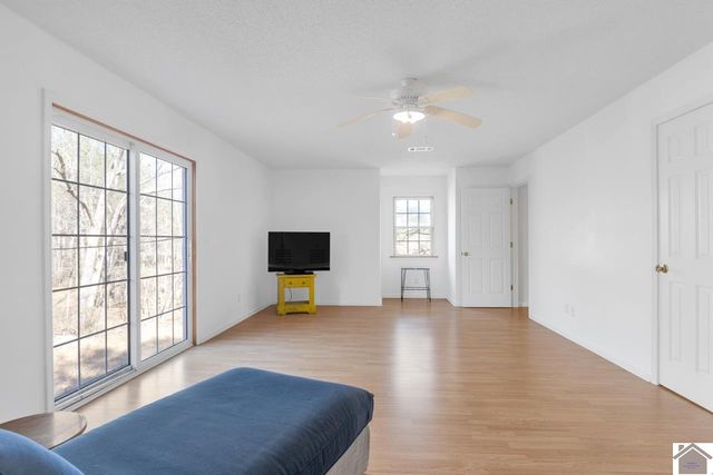 6303 Pottertown Road, Murray, KY 42071