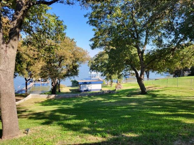 13710 Williams Road, Azle, TX 76020