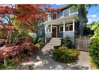 2127 Sw ELM St, Portland, OR 97201