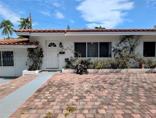 3221 NE 7th St 2, Pompano Beach, FL 33062