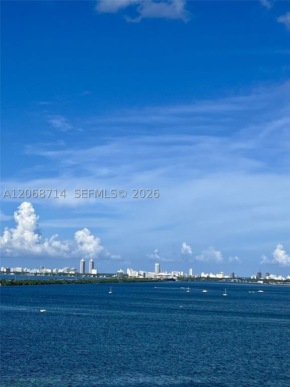600 NE 27th St 1604, Miami, FL 33137