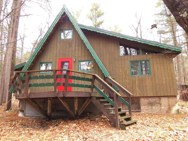 68 Cedar Street, Jay, NY 12941