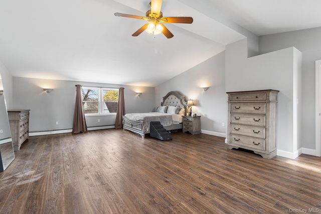 2309 Mattituck Avenue, Seaford, NY 11783