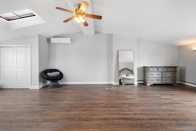 2309 Mattituck Avenue, Seaford, NY 11783