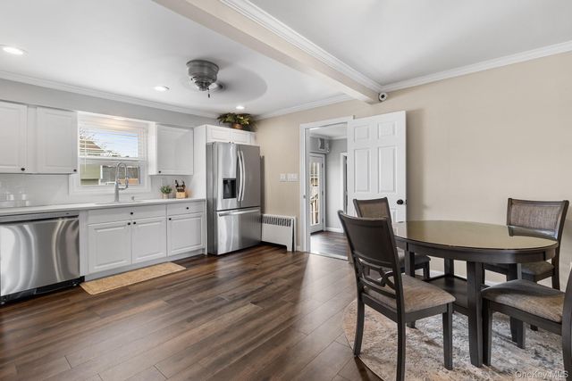 2309 Mattituck Avenue, Seaford, NY 11783