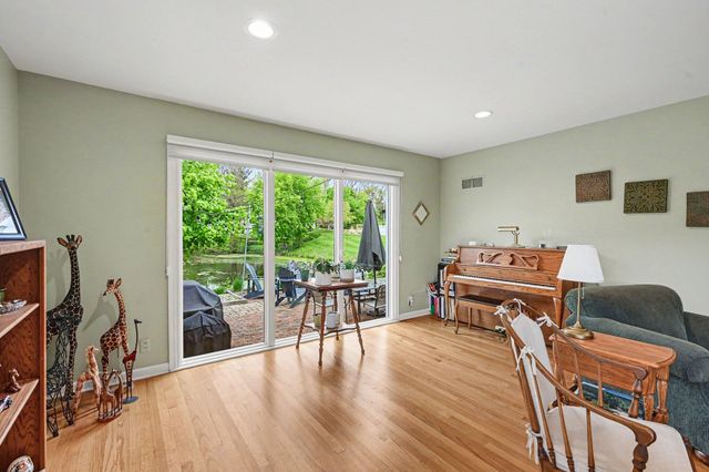4304 Sunnybrook Drive, Kalamazoo City, MI 49008