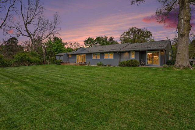 4304 Sunnybrook Drive, Kalamazoo City, MI 49008
