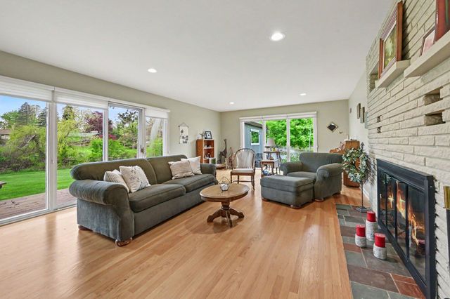 4304 Sunnybrook Drive, Kalamazoo City, MI 49008