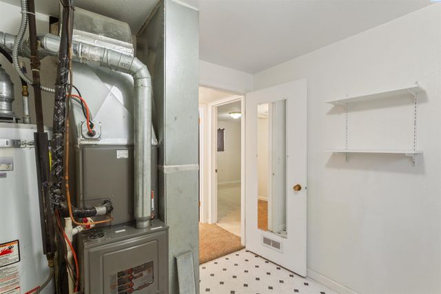1621 S Fruitland St., Kennewick, WA 99337