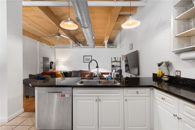 1117 Douglas Avenue 103, North Providence, RI 02904