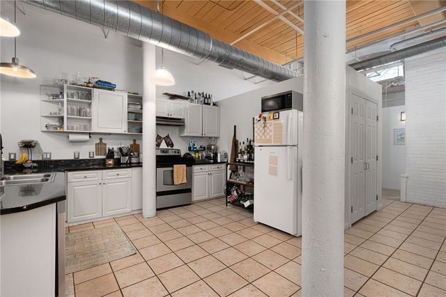 1117 Douglas Avenue 103, North Providence, RI 02904